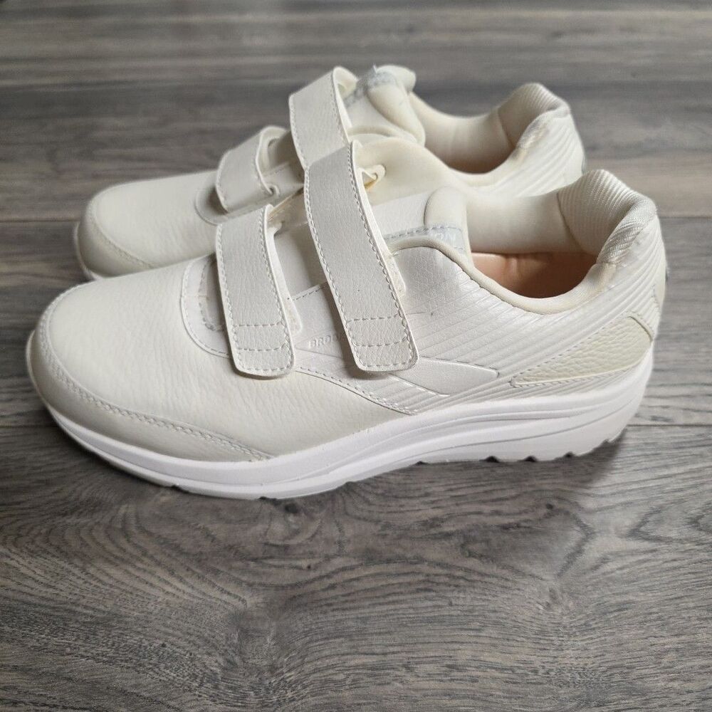 Brooks Women's Addiction Walker White Size 9D 2-V-Strap Sneakers 1103201D142 - Picture 3 of 8